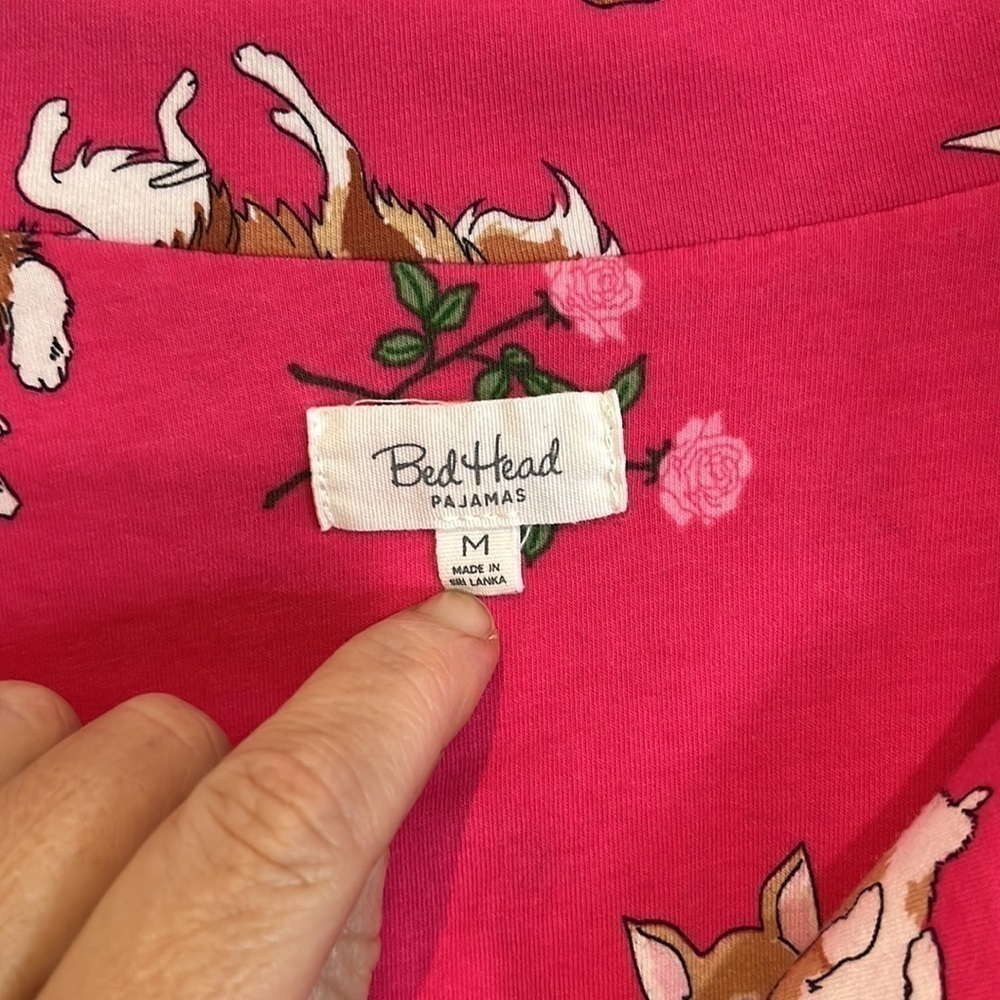 BEDHEAD “be mine” hot pink dogs long sleeve pyjama shirt size medium - Picture 7 of 8